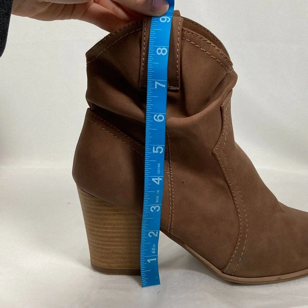 True Craft brown controlled boots
